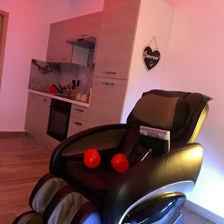 So'Spa Appart' Jacuzzi & Bien-Etre Lingolsheim Esterno foto