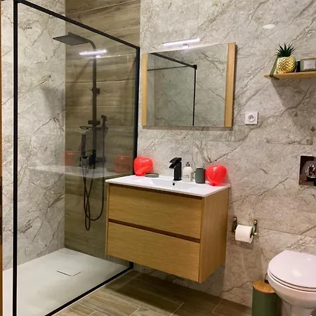 So'Spa Appart' Jacuzzi & Bien-Etre Lingolsheim Esterno foto